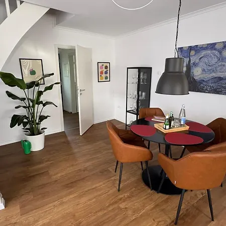 Διαμέρισμα Feone *